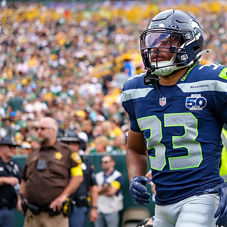 Browns add another free agent defender to roster, waive OT