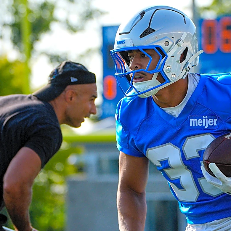 Detroit Lions training camp injury news: Sione Vaki update, TE injuries mounting