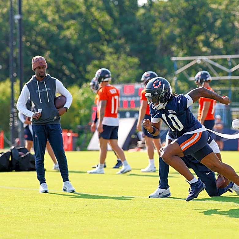 Chicago Bears Offense struggles, plenty of 13, a fight, and more from camp!