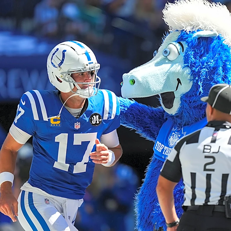 Colts QB Daniel Jones Improves a Tier, But Still Below Average in The Athletic’s latest ranking