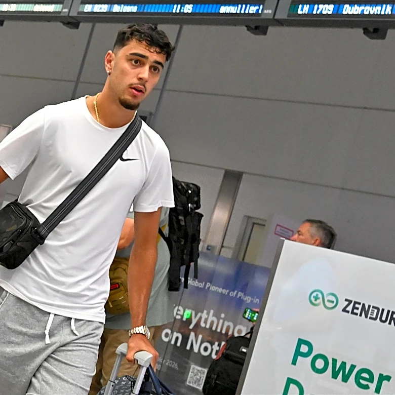 Aleksandar Pavlović says first touch can set the tone at Bayern Munich