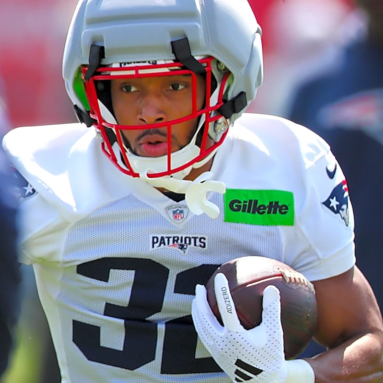 TreVeyon Henderson feeling game slow down in second NFL season
