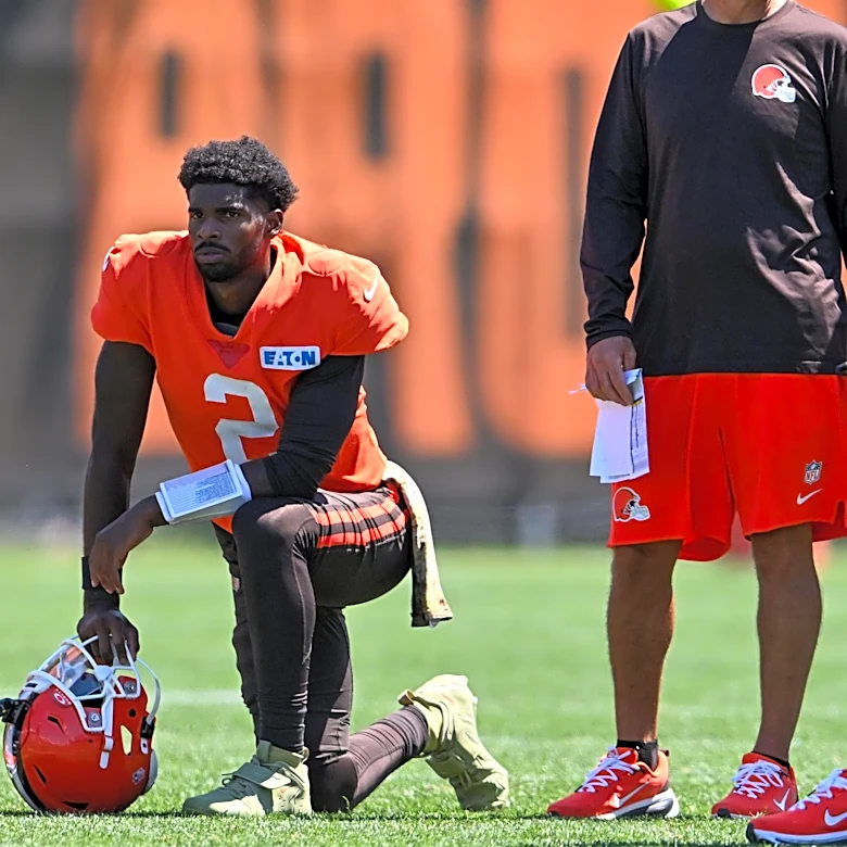 Cleveland Browns news: Hidden gems, legends, and oh, my, those bad QBs!