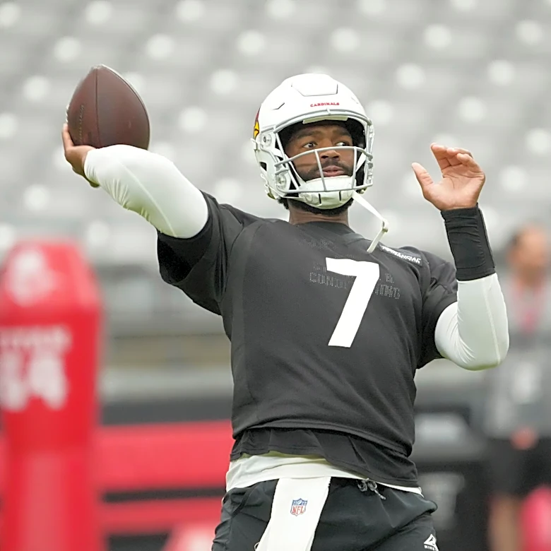 “The Athletic” ranked 35 NFL QBs. Where do the Cardinals rank?