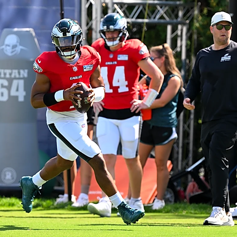 Eagles practice updates live from training camp: Day 6