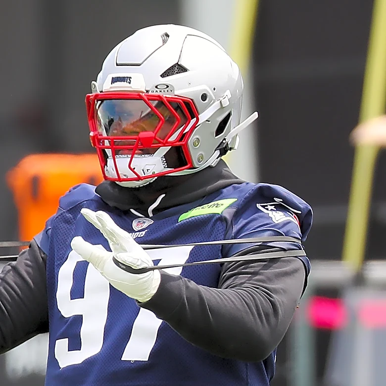 Patriots links 8/05/26: Pass rush kicks in, Maye responds