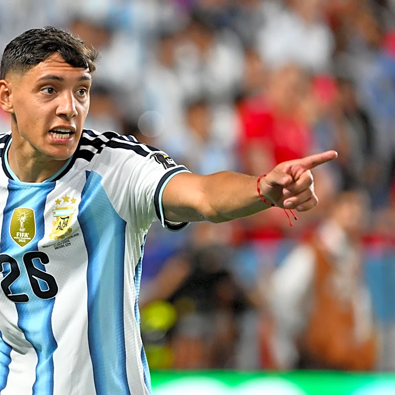 Nahuel Molina closes in on Roma move following 4 years at Atlético