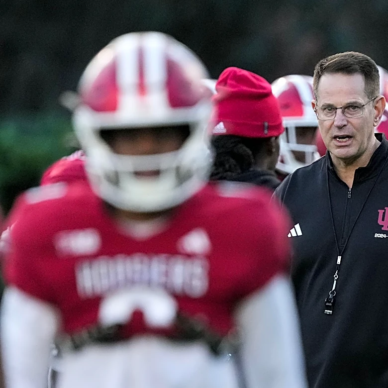 Everything Indiana’s Curt Cignetti said to open 2026 Fall camp