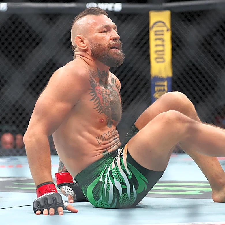 Conor McGregor undergoes surgery to repair injured knee: ‘I am excellent’