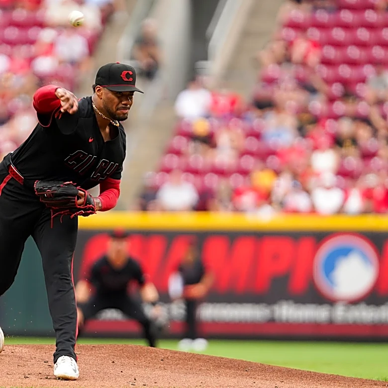 Reds place Hunter Greene back on injured list with elbow soreness