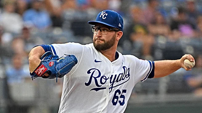Cameron outduels Kremer for a Royals win