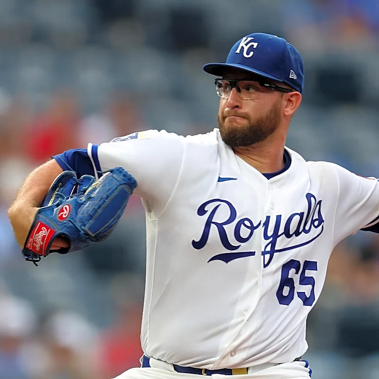 Royals 2, Twins 1: Noah’s Arc