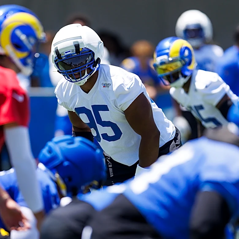 Are the Rams capable of toppling the NFL sack record?