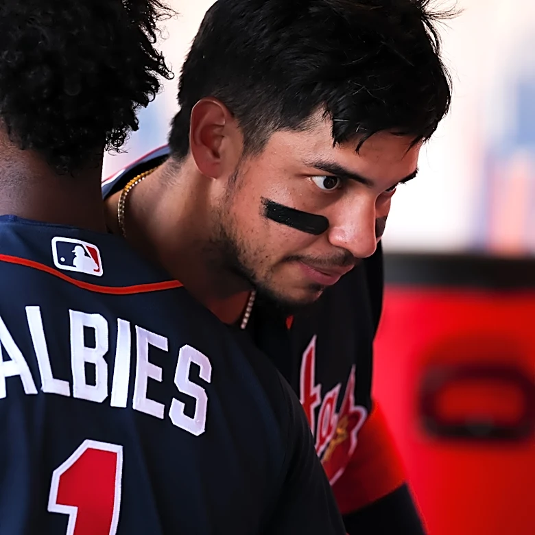 Mauricio Dubon gives Ozzie Albies a breather as Braves go for sweep of Fish