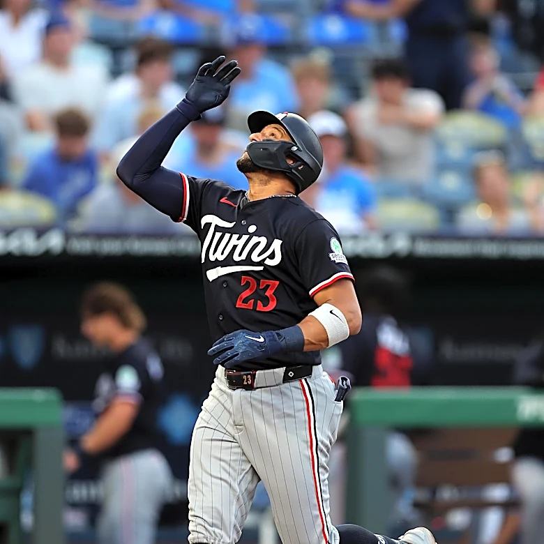 Twins 4, Royals 3: Late hits with RISP? It’s true! (Not a trap.)