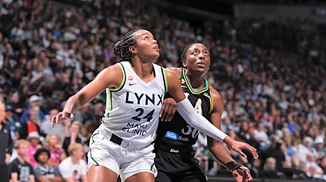 Late rally lifts Sparks over Lynx