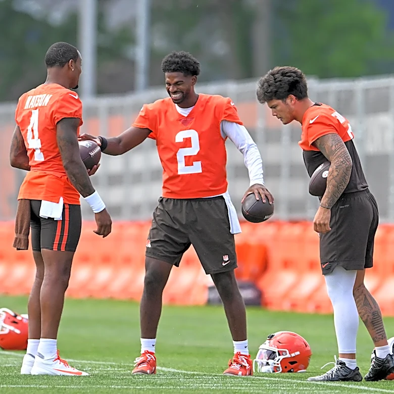 Deshaun Watson, Shedeur Sanders: Browns QB competition lingers on