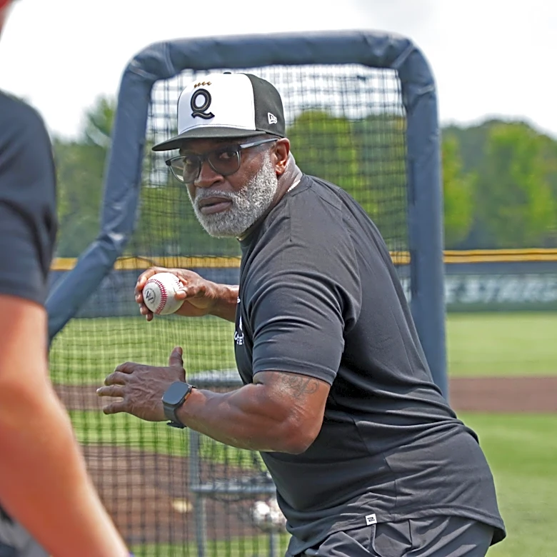 Former Rockie Eric Young making history as first-time manager in WPBL