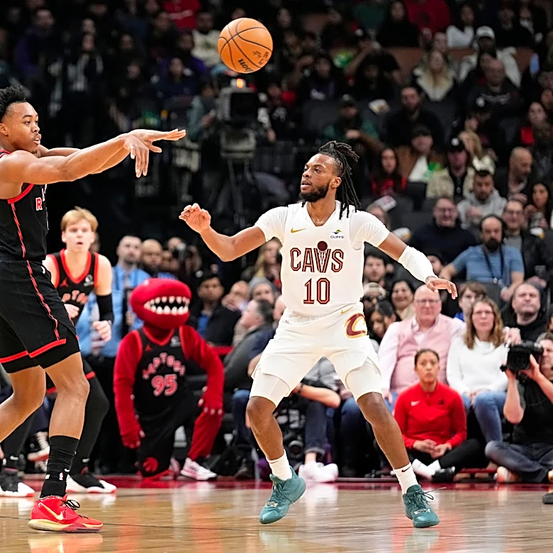 LeBron and the 76ers are showing the Raptors how to use Scottie Barnes
