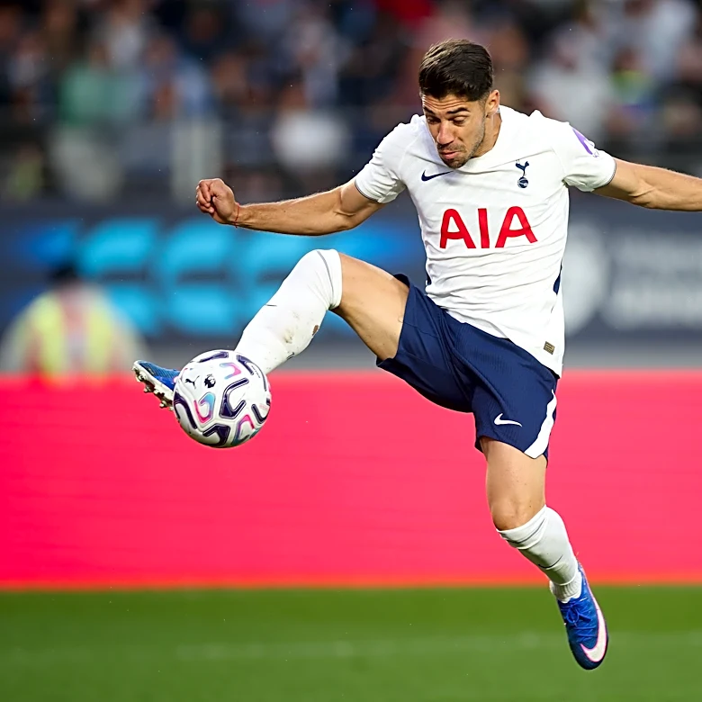 Israeli media says Solomon to West Ham deal finalized