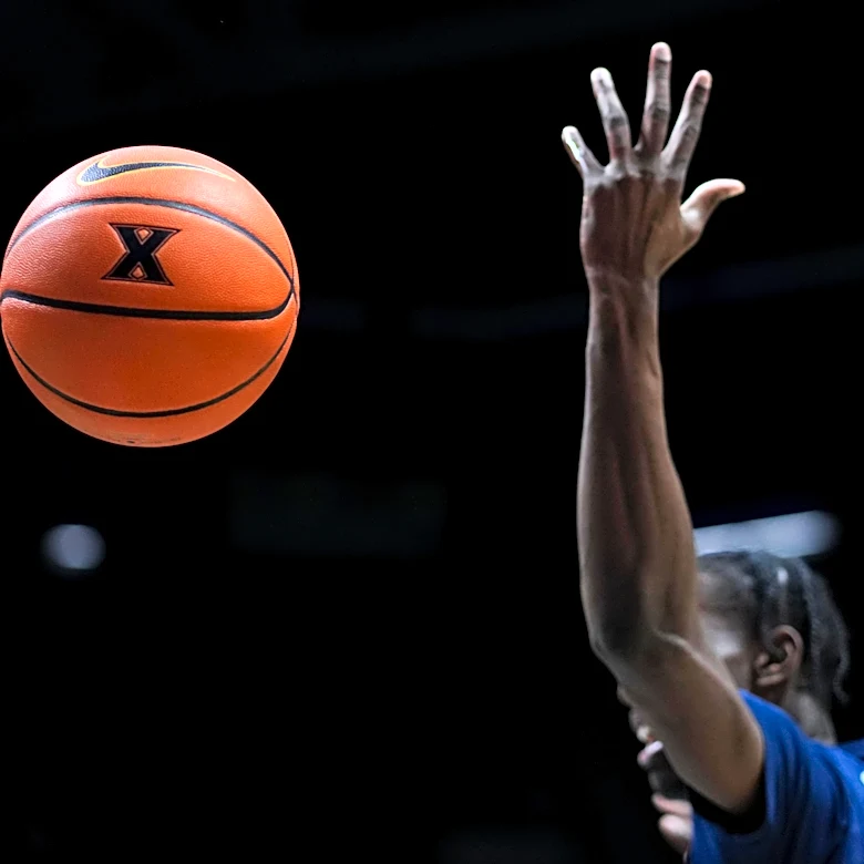 Tennessee basketball adds exhibition game with Xavier