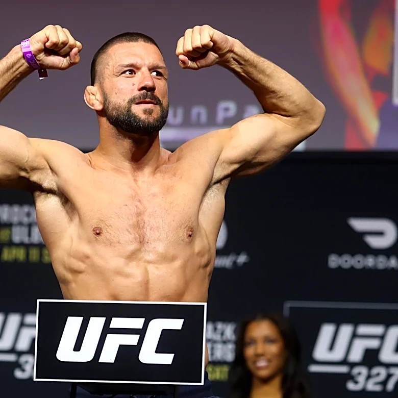 UFC Vegas 120 weigh-in video: Gamrot vs. Salkilld