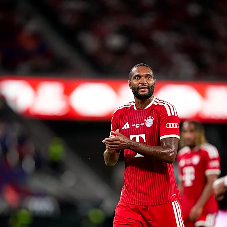 Bayern Munich’s Jonathan Tah shouts out Luis Díaz, shoddy pitch after 2-1 win over Aston Villa
