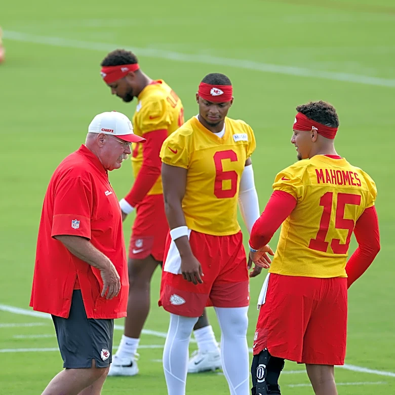 Andy Reid on injuries, Mahomes in preseason after Friday’s Chiefs camp