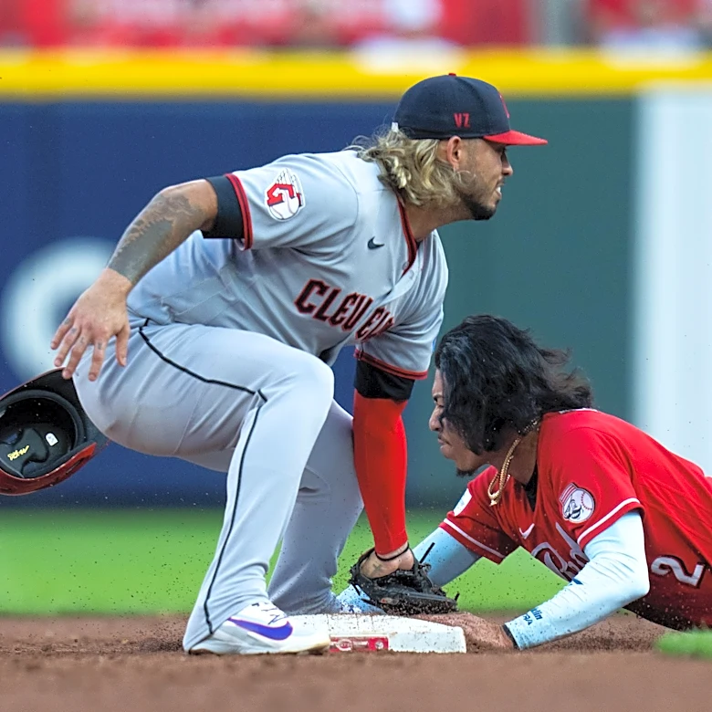 Mets claim infielder Gabriel Arias off waivers from Guardians