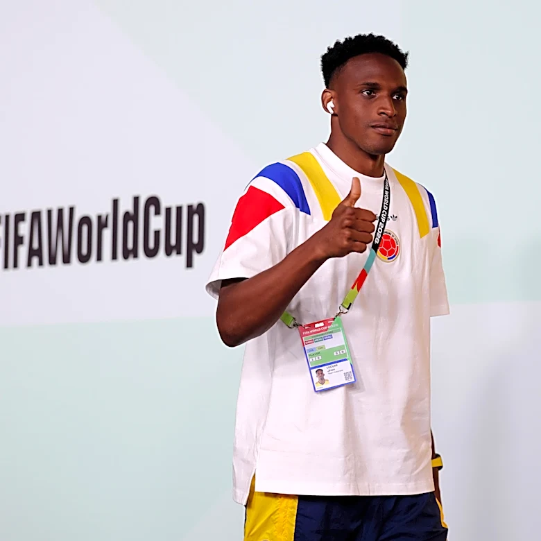 Report: Juventus agree to personal terms with Jhon Lucumí