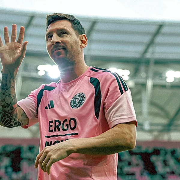 Lionel Messi denies viral rumor that son has joined Barcelona