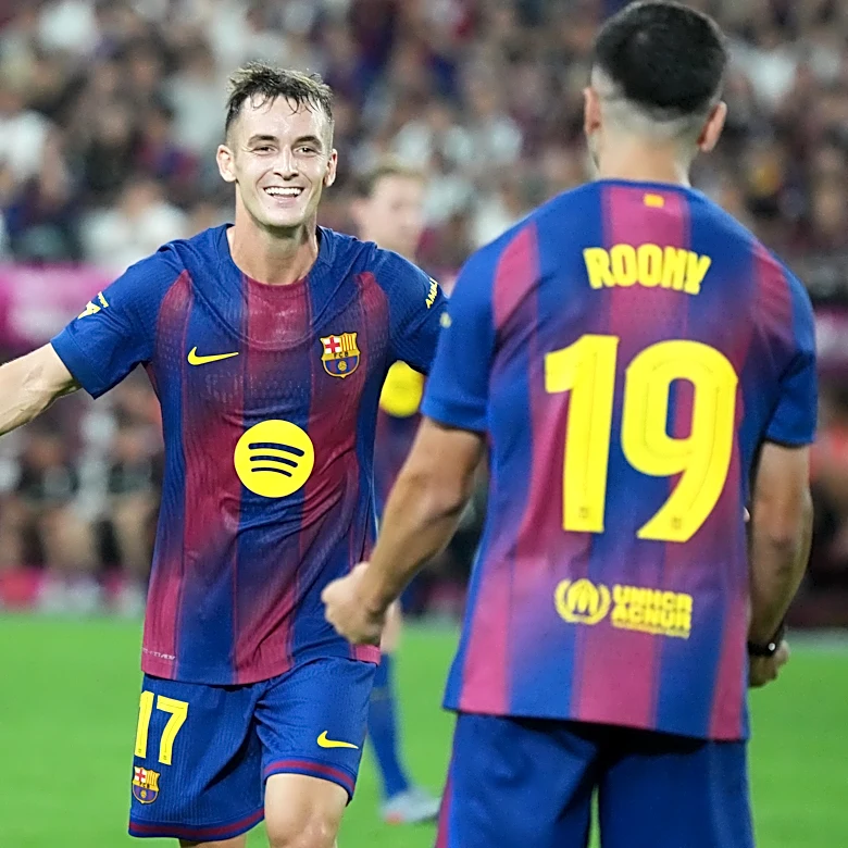 Barcelona leave Marc Casadó and Roony Bardghji out of pre-season squad as exits “imminent”