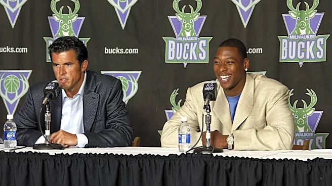 On this day in Bucks history: Milwaukee signs Bobby Simmons