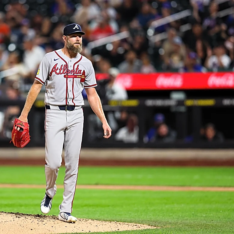 Braves look to back Chris Sale in the Bronx