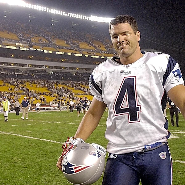 Mike Vrabel recalls his favorite Adam Vinatieri story