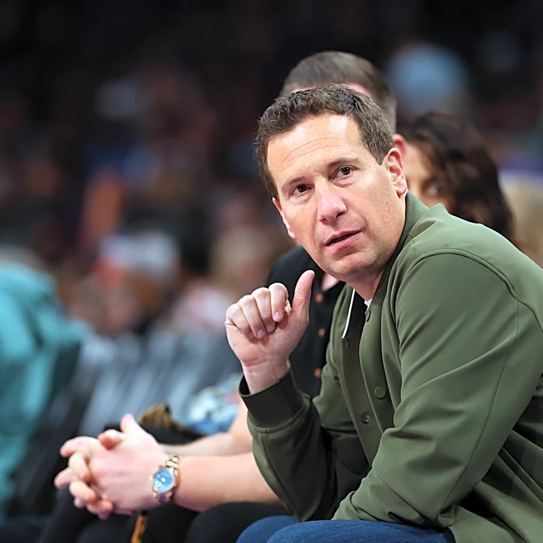 Could the struggles of United Wholesale Mortgage impact the Phoenix Suns?