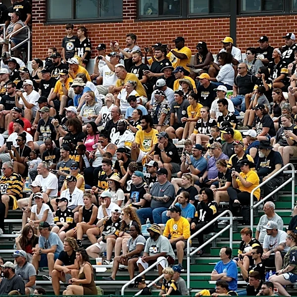 Saturday Night Open Thread: Saturday Night Lights!