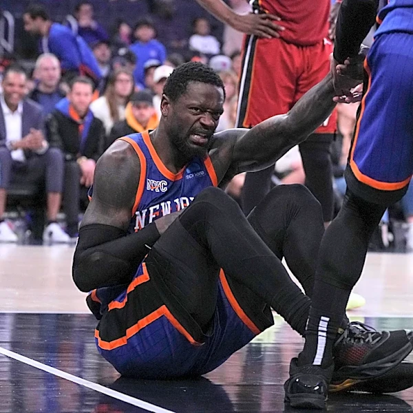 Knicks Domino Effects: What if Julius Randle never gets injured?