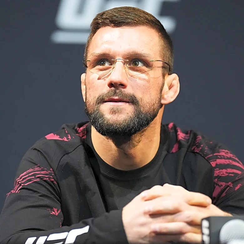 LIVE! Watch UFC Vegas 120 post-fight press conference video stream | Gamrot vs. Salkilld