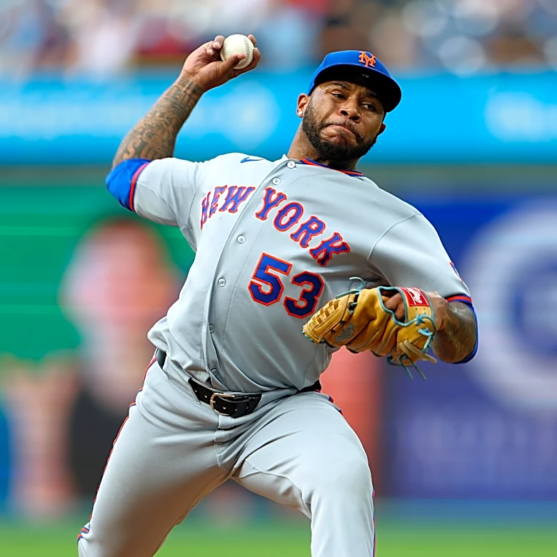 Mets option Xzavion Curry, call up Jack Weisenburger