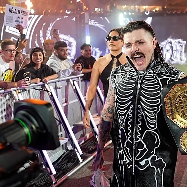 WWE Stock Report: WWE has turned AAA Mega Champion Dominik Mysterio into an absolute chump