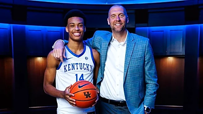 Ryan Hampton returning to Texas for senior season