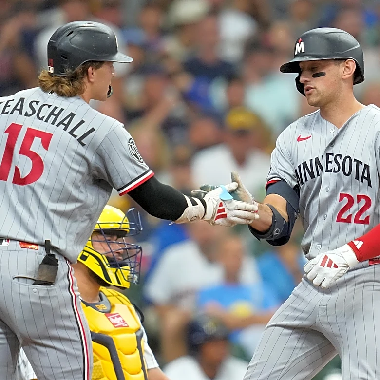 Brewers 4, Twins 3 (10): Too full from late LOBster