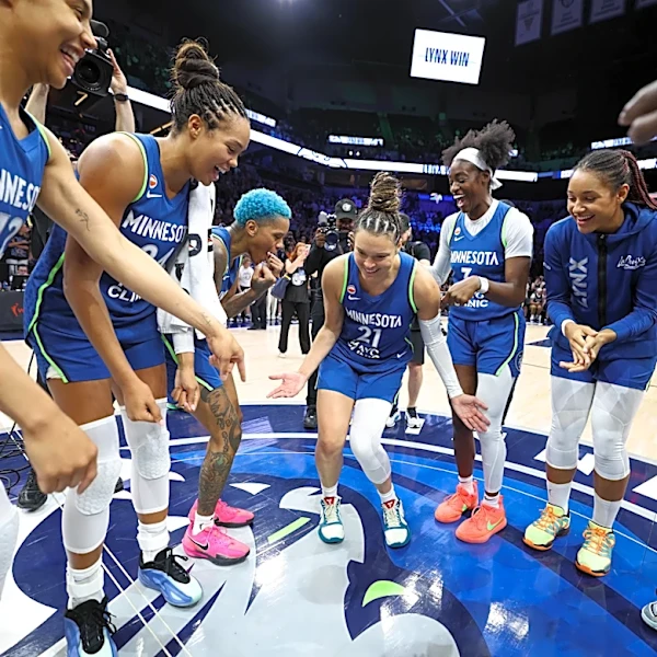 Lynx Weekly: Kayla McBride, Everyone
