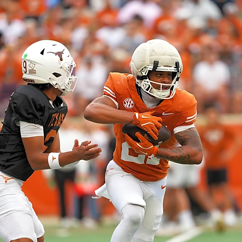 Steve Sarkisian wants to get Ryan Niblett more touches on offense