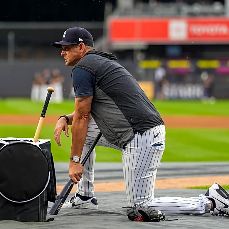 Yankees news: Aaron Boone believes in magic