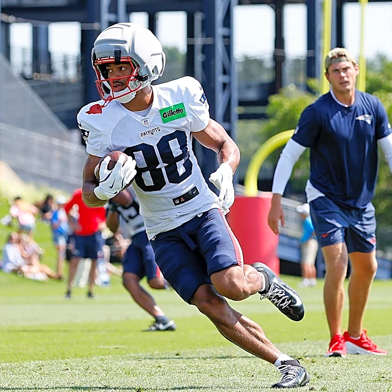 Patriots 2026 scouting report for WR Cameron Dorner