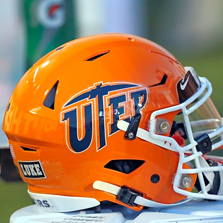 Mountaintop View 8-10-26. College Football Playoff Expansion, Senate Bill, UTEP Preview, Offensive Schemes, Lou Groza Award.