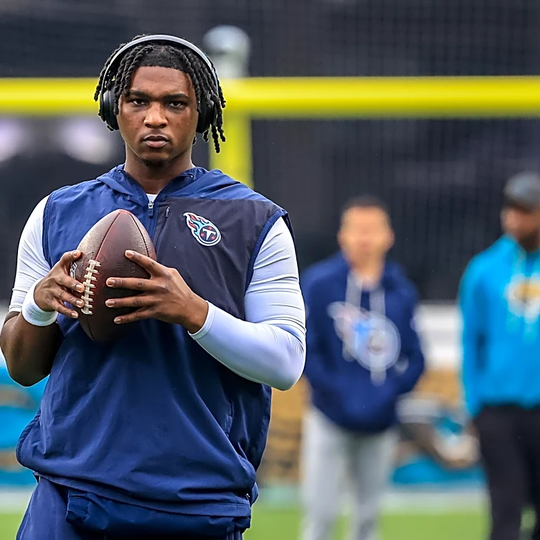 Titans fans mostly unconcerned by early offensive struggles