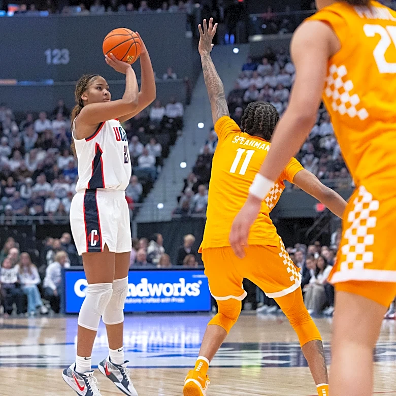 UConn women’s basketball to host Tennessee on Dec. 12